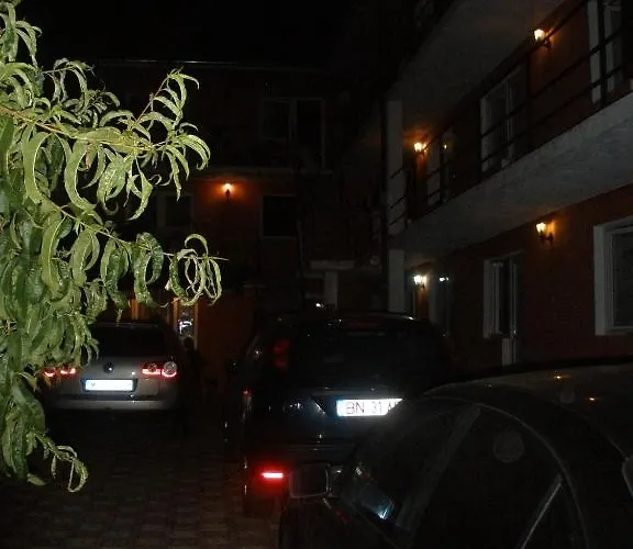 Πανσιόν Dora Costinești